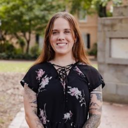 Larissa Sands Headshot