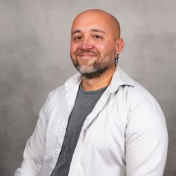 Samuel Lopez Headshot