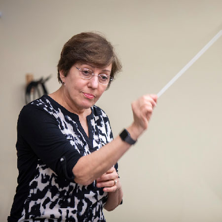 Gail Barnes conducting her class